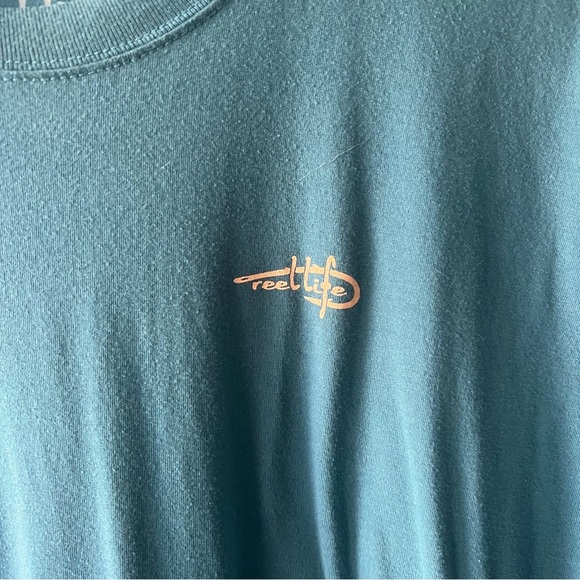 Reel Life Men’s Blue Graphic T-Shirt Size Medium - Picture 2 of 5